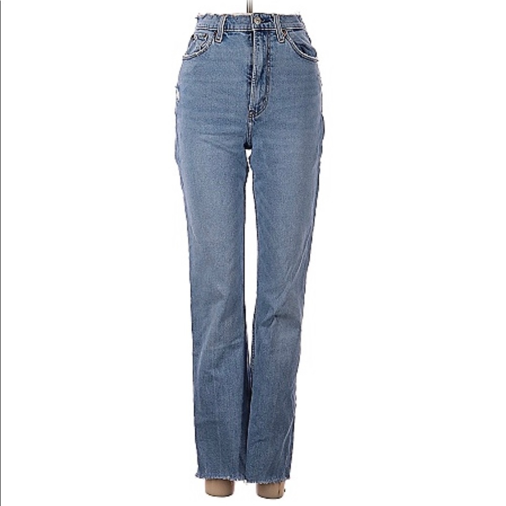 Abercrombie & Fitch Curve Love Ankle Straight Ultra High Rise Jean
